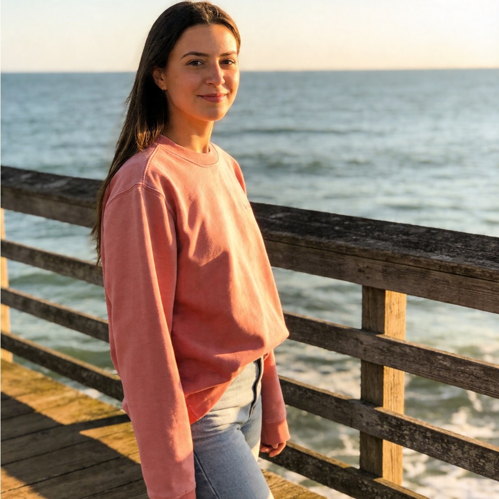Rare Beauty | Womens Pink Crewneck Sweater | M